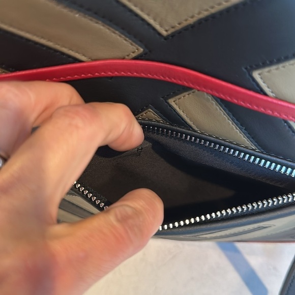 Rare Authentic Fendi brown and red monogram leather satchel bag - Picture 5 of 13